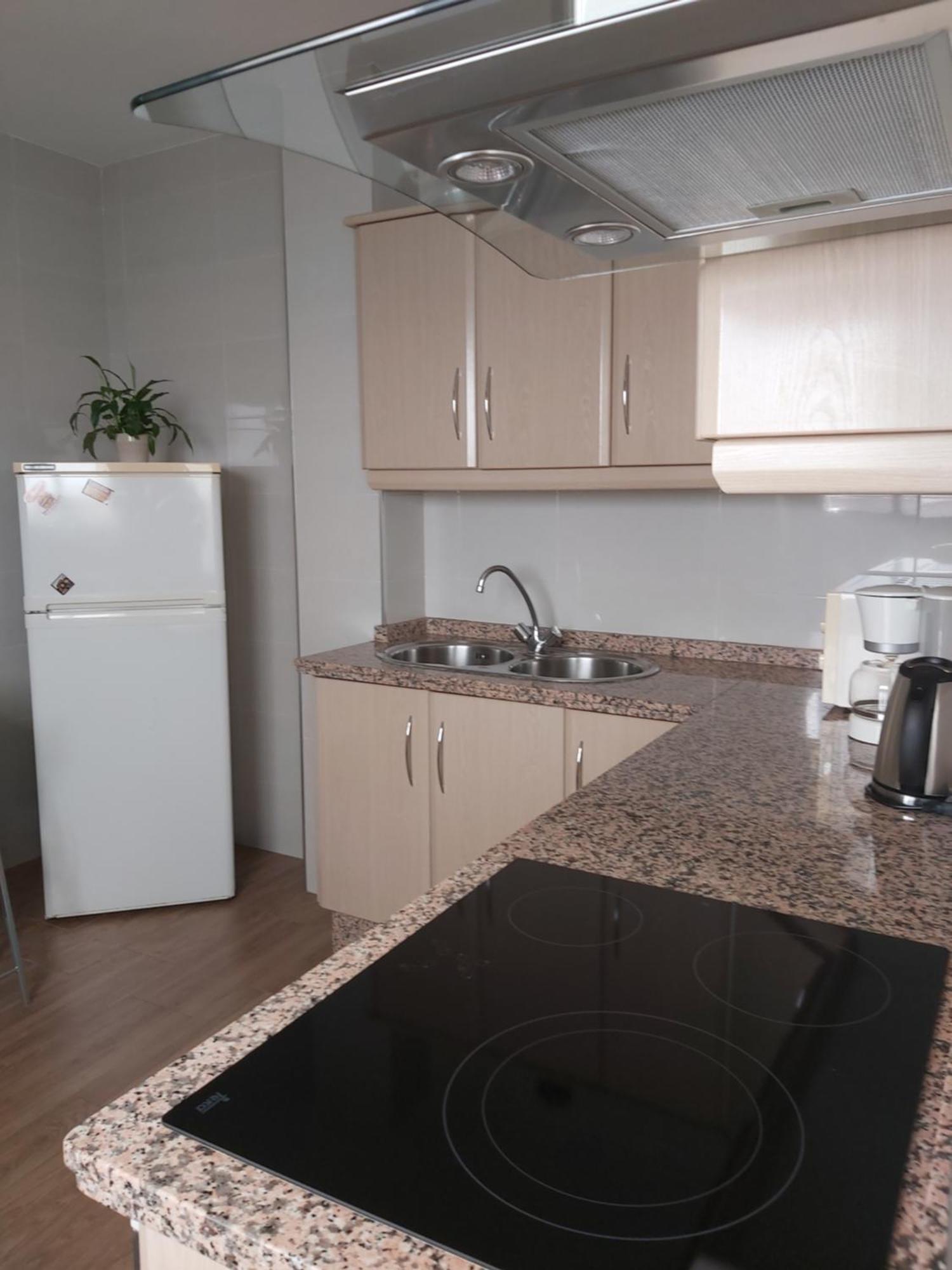 Apartamento Cuesta San Judas أنتيكيرا الغرفة الصورة